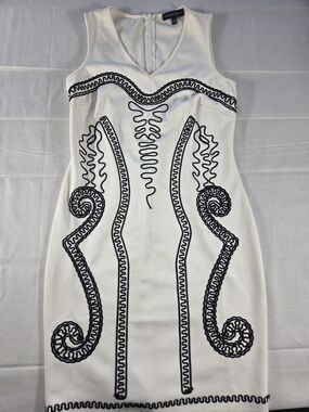 Spenser Jeremy Ivory Seahorse Sheath Dress 8